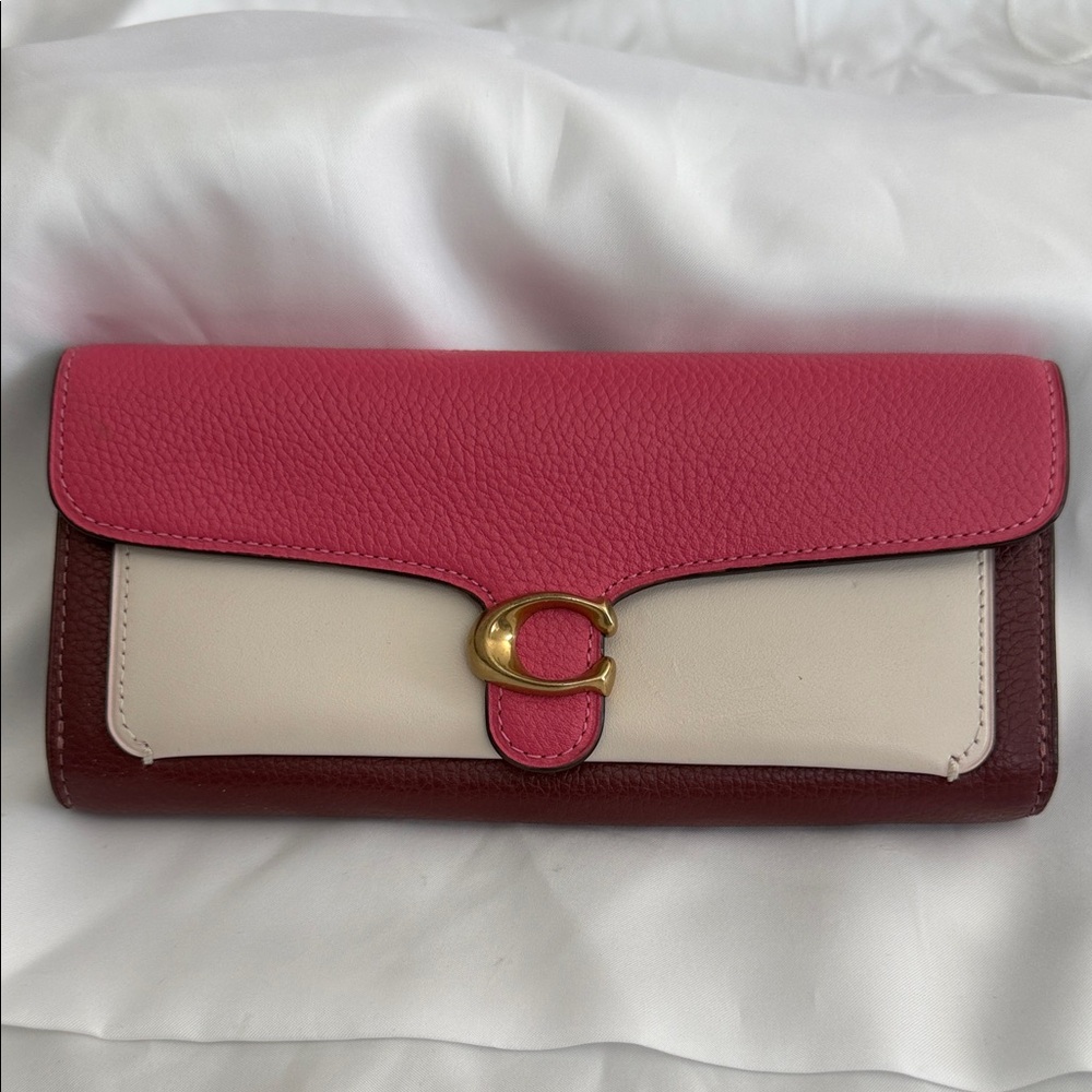 Coach Tabby Long Wallet Pink